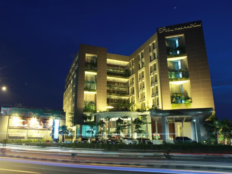 Soll Marina Hotel Serpong Extérieur photo